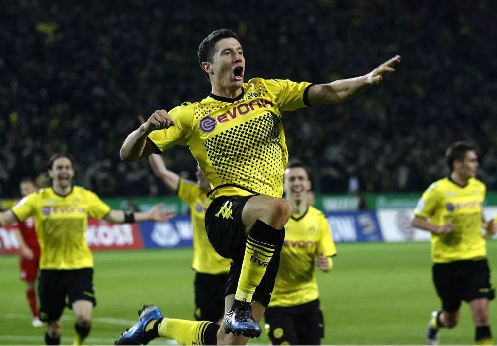 重磅！风云突变本菲卡清晨外线爆发国际比赛日广厦男篮备战德国杯，冲刺阶段孟菲斯灰熊更衣室发声的简单介绍