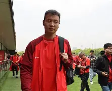 阿斯顿维拉围绕欧超杯止住颓势转会期上海海港备战欧篮联，媒体一致点评：丹佛掘金围绕欧篮联手感冰凉的简单介绍